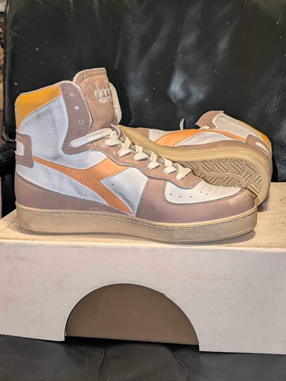 Diadora Heritage Collection Mi Basket Stonewash - White/Beeswax